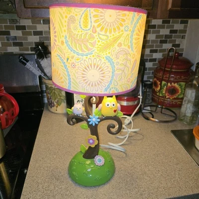 Corderos e hiedra Dena Happi árbol búho bebé guardería lámpara habitación niñas rosa cachemira Foto 1 de 4