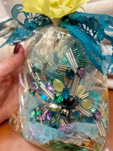 appliques panel trim 30-35pcs yellow green turquoise as pictured clearance sale - Picture 1 of 8