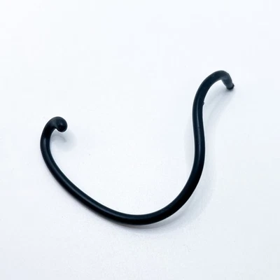 G1 Catty Noir Monster High Doll Replacement Part Tail - Image 1 of 2