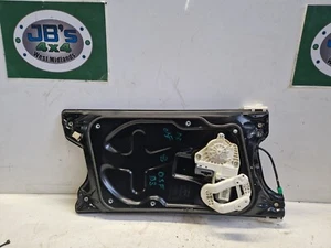 LAND ROVER DISCOVERY 3 OFF SIDE FRONT WINDOW REGULATOR AND MOTOR CVH500103 - Picture 1 of 6