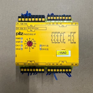 Relè di sicurezza Pilz, PNOZ XV3.1P C 30/24VDC, Ident. n.: 787520 - Foto 1 di 4