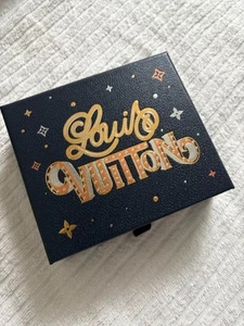 NEW 2024 LOUIS VUITTON Holiday Carousel Playing Cards Trump w/Box - Picture 1 of 8