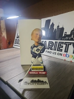 Muñeca Bobblehead Donald Trump 2016 Milwaukee Admirals Election Fan Giveaway RARA Foto 1 de 4