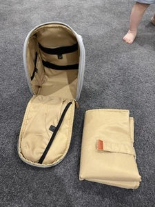 Baby Pacapod Change pod Nappy Change Bag, And Changing Mat. Silver - Picture 1 of 6
