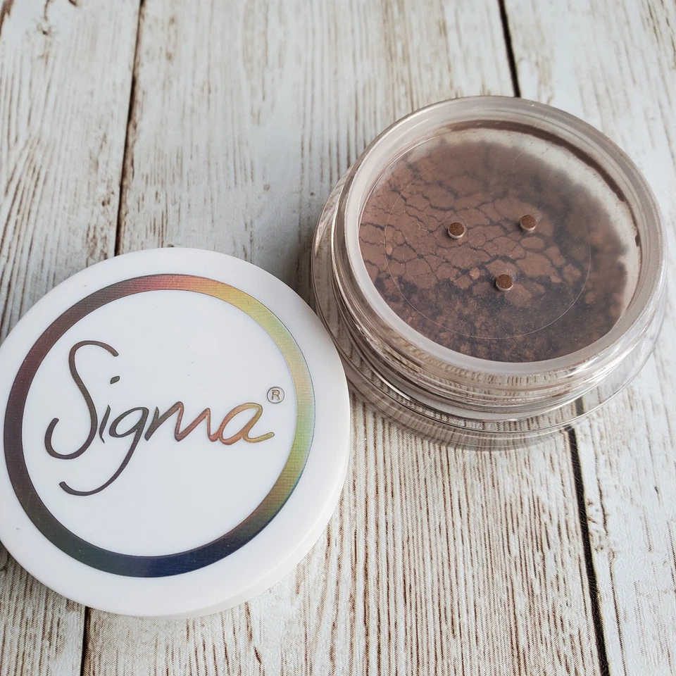 Sombra de ojos Sigma TRANSPOSE Loose Shimmer Foto 1 de 4