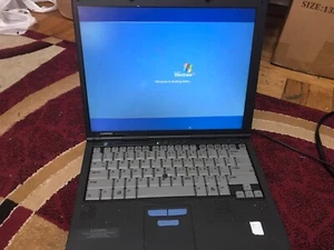 Vintage Compaq Armada M700 Pentium 3 hdd 12 gb windows XP no psu - Picture 1 of 6