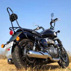 REAR PILION BACKREST SISSY BAR FIT FOR ROYAL ENFIELD SUPER METEOR 650 2023 2024 - Bild 1 von 5