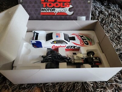  John Force diecast 1:24 CASTROL 1998 MUSTANG FUNNY CAR MAC herramientas Foto 1 de 4