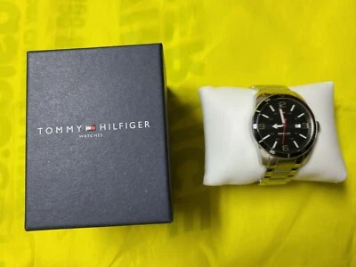 Reloj Tommy Hilfiger MODELO TH 152.1.27.1360 con cara Pepsi Cola de 40 mm  Foto 1 de 4