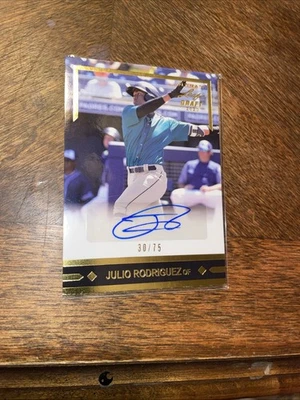 2020 Leaf Ultimate Draft - 1991 Gold Leaf Rookies Autographs Julio Rodriguez... - Image 1 of 4