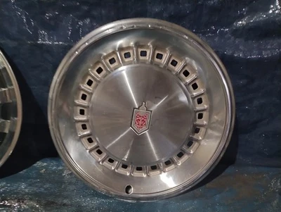 Cubierta de rueda tapacubos Chevrolet Chevy Monte Carlo #a fabricante de equipos originales 1981 1982 1983 1984 1985 Foto 1 de 4