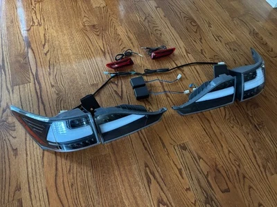 2011-2017 Lexus CT200h Black White LED Taillights Lamps + Rear Reflector LEDs - Image 1 of 4