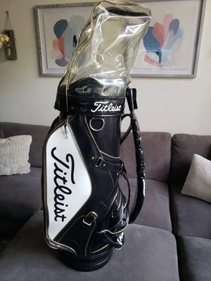 Bolsa de golf Titleist Staff Cart de colección de cuero negro blanco con cubierta de lluvia EXCELENTE Foto 1 de 4