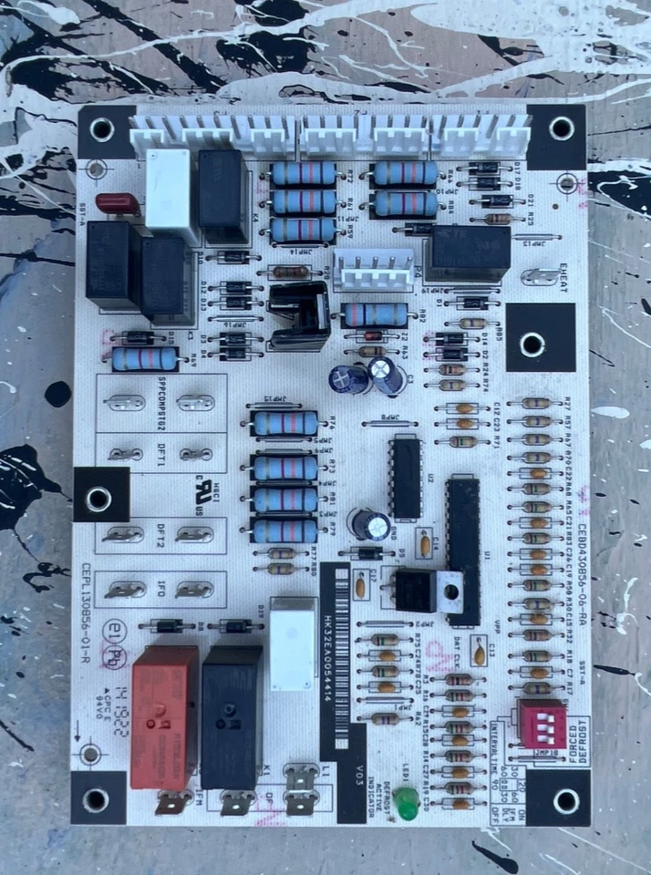 OEM CARRIER BRYANT CONTROL BOARD CEPL130856-01-R - Image 1 of 1