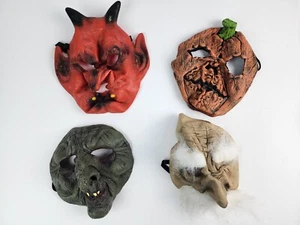 Lotto 4 Maschere Frontali Halloween Diavolo Spaventoso, Testa di Zucca, Goblin, Vecchio - Foto 1 di 14