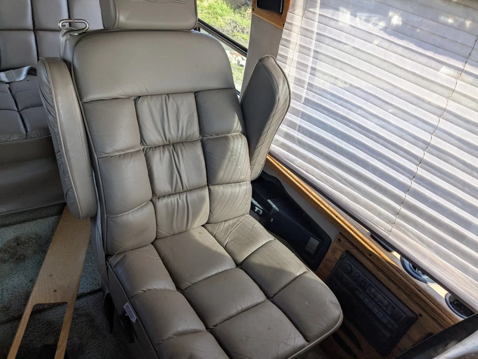 SEAT 1997 Dodge Van 1500 2500 3500 izquierda segunda fila asiento con canastilla cuero beige Foto 1 de 4