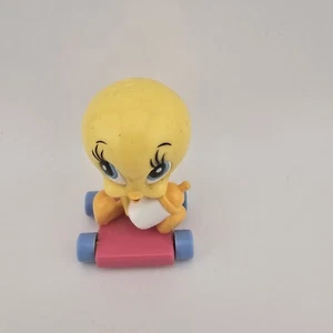 Vintage 2000 DecoPac Looney Tunes Tweety Vogel mit Babyflasche, Tortenaufleger, PVC-Figur - Bild 1 von 8