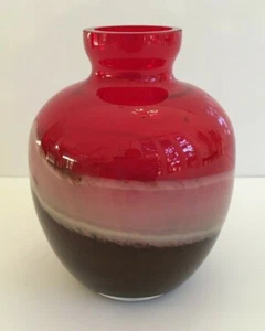 Red Vase White Band Art Glass 4" Tall 3" Wide - Picture 1 of 6