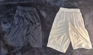 2 Pairs of Dennys Brand Youth Boys Small Shorts White and Navy - Picture 1 of 6