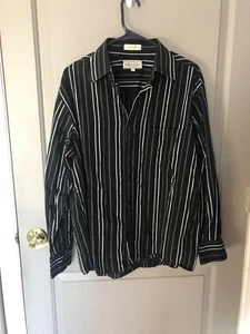 Eighty Eight Men's Black Striped Button Down Shirt Size Large - Picture 1 of 1