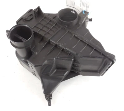 Корпусная коробка для воздухоочистителя 2009 2010 Nissan Cube от оригинального производителя MR18DE - Изображение 1 из 2