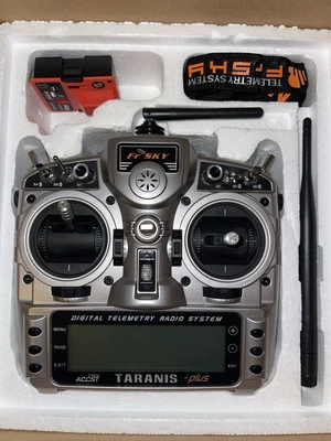 FrSky Taranis X9D Plus 2,4 GHz trasmettitore radio ACCST + modulo a lungo raggio prezzo consigliato £ 360 - Immagine 1 di 4