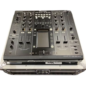Pioneer DJM-2000NXS Mezclador DJ de 4 Canales Pantalla Táctil FX con Estuche de Carretera Usado - Imagen 1 de 8