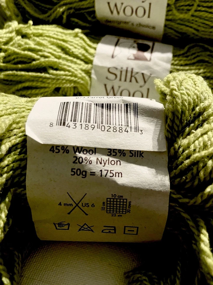 New: 5 Skeins+4  Balls Elsebeth Lavold Silky Wool-Aran- #73 Parrot Green Italy - Image 1 of 3