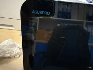 ASUS PRO PC All’ In One 15" OLED TOUCH SCREEN - Imagen 1 de 6