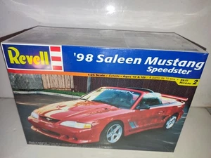 MAQUETTE REVELL  - 1/25 - 1998 SALEEN MUSTANG SPEEDSTER - VINTAGE NEUF SCELLE - Imagen 1 de 4