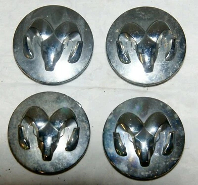 Оригинальный центральный колпак для Dodge Ram 1500 Durango Journey Caravan 2004–2019 годов выпуска 606 - Изображение 1 из 4