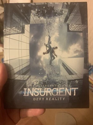 Insurgent Blu-ray + Limited Edition 28 Page Visual Guide Collector's Book - Image 1 of 3
