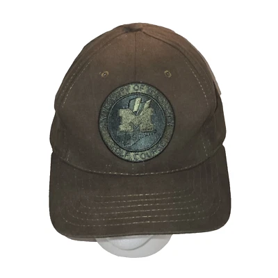 Chapéu ajustável estilo beisebol campo de golfe University Of Michigan agulha americana - Imagem 1 de 4