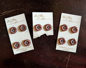 10x 1960s Vintage LE CHIC Shirt Buttons NOS on Cards Brown Marble 15mm - Picture 1 of 4