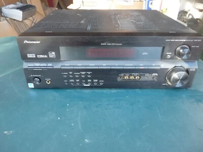 Pioneer VSX-815-K 7.1 Ch 360W Dolby Digital Surround Receiver bundle w Remote - Image 1 of 4