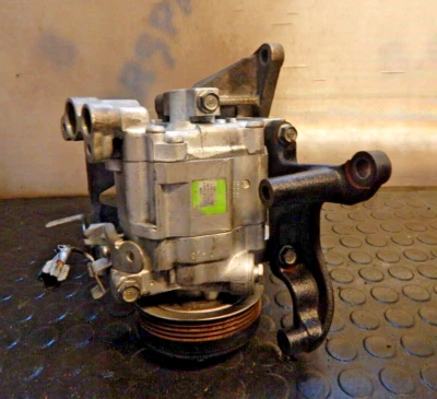 GENUINE 2008 ON SUBARU IMPREZA / FORESTER AC AIR CON COMPRESSOR 73111FG001 - Image 1 of 4