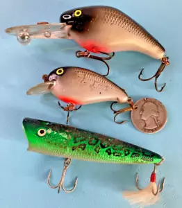 LOTE DE COLECCIÓN 3 SEÑUELOS DE PESCA MANNS CRANKBAITS LMIII TOPWATER CHUG N SPIT MEZCLA BUZOS - Imagen 1 de 8