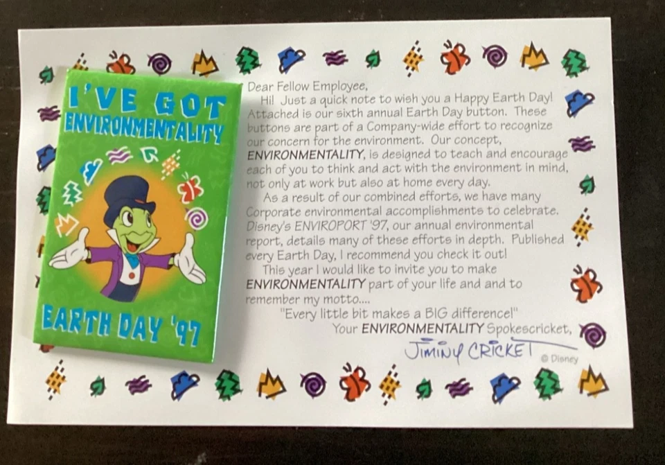 Prendedor Disney Día de la Tierra 1997 Botón de Cricket Pequeño Miembro del Elenco Exclusivo Nuevo BB Foto 1 de 1