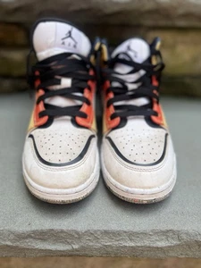 Jordan 1 Mid Boys Size 6.5 White Orange Yellow Blue - Picture 1 of 5