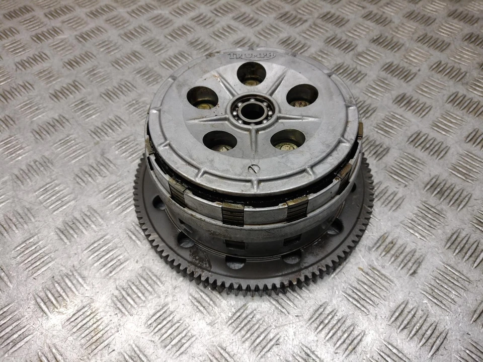 Cesta de embrague Triumph Speed Triple 885 1995 Foto 1 de 4