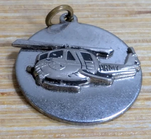 Vietnam Era 498th Med Co (AA) Dustoff Air Ambulance Pendant 1974 Helicopter - Picture 1 of 4