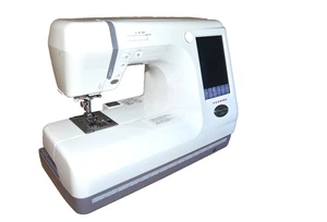 Janome Memory Craft MC10000 Computerized Sewing Embroidery Machine and Books - Picture 1 of 14