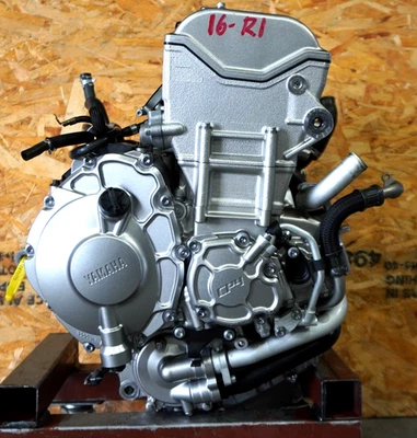 15-18 2016 YAMAHA YZF R1 ENGINE MOTOR 6K GUARANTEED - Image 1 of 4