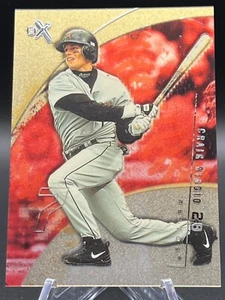 2002 Fleer E-X - #69 Craig Biggio - Picture 1 of 3