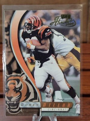 2000 Playoff Absolute Football Corey Dillon - Cincinnati Bengals - Base Card #35 - Image 1 of 2