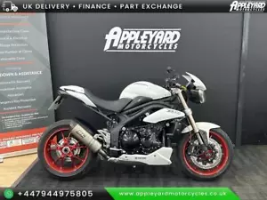 TRIUMPH SPEED TRIPLE 1050 2015 - Picture 1 of 13