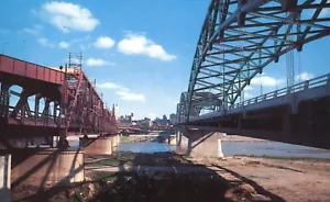 Postal Hannibal & Broadway Bridges antigua y nueva de Kansas City Missouri 1958 - Imagen 1 de 2