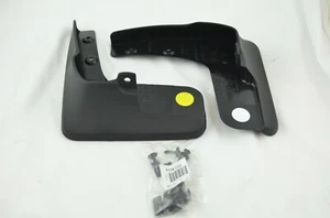 Scion TOYOTA FABRICANTE DE EQUIPOS ORIGINALES 13-15 FR-S-Barro con solapa contra salpicaduras PU06018013F1 - Imagen 1 de 4