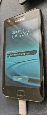 Samsung Galaxy S2 GT-I9100 16GB Black Smartphone - Image 1 of 4