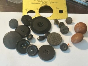 COLLECTION Of ANTIQUE GOODYEAR + Rare ARROW RUBBER BUTTONS Many Sizes/styles - Photo 1/12